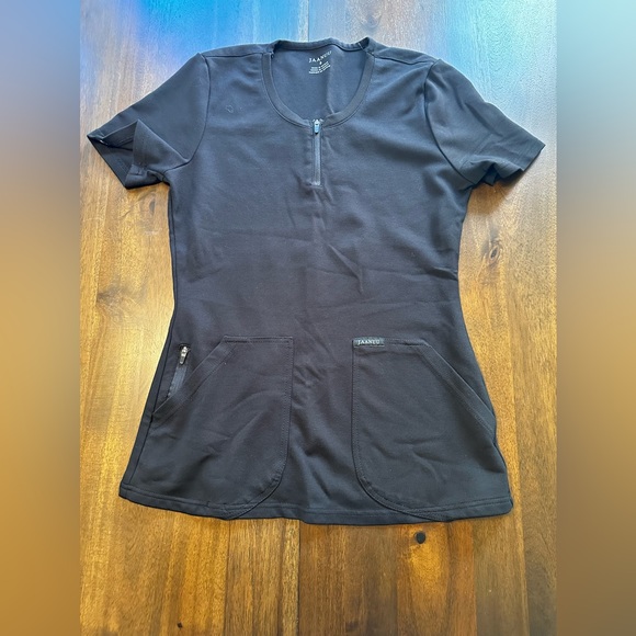 Jaanuu Other - Womens Jaanuu Scrub Top Women’s Small